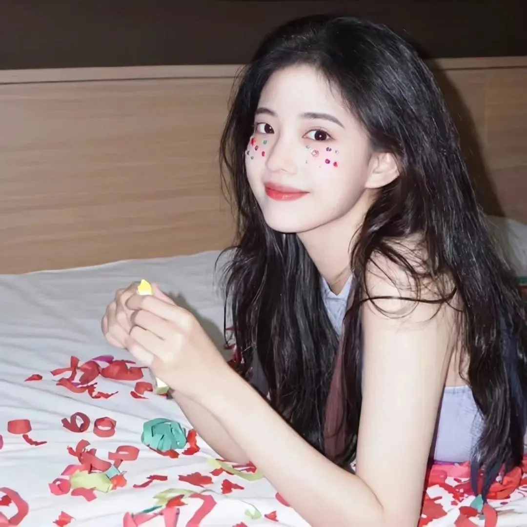 小婷的性泛滥日记h揭秘隐秘情爱日记背后的真实故事，令人震撼的私密往事