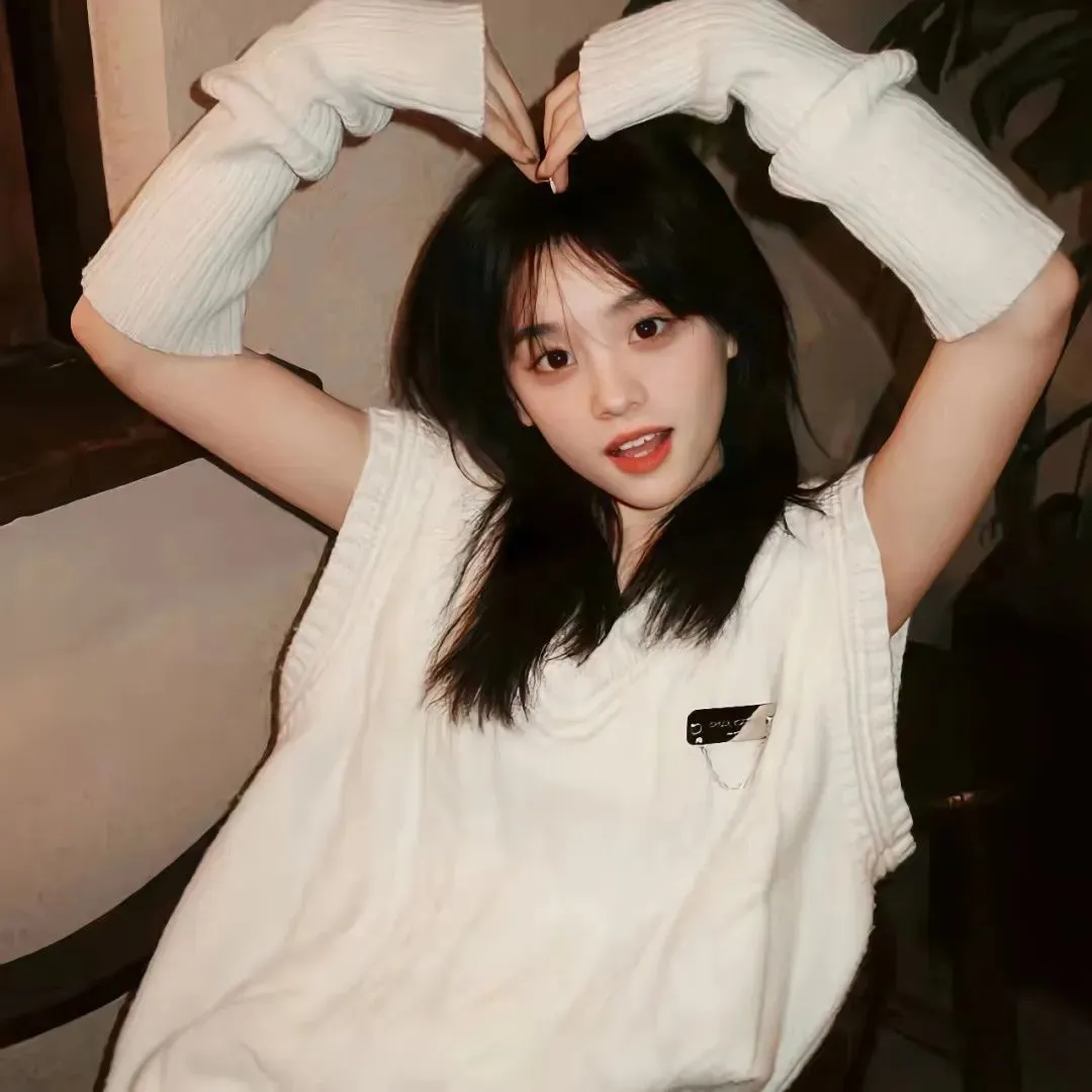 小婷的性泛滥日记h揭秘隐秘情爱日记背后的真实故事，令人震撼的私密往事