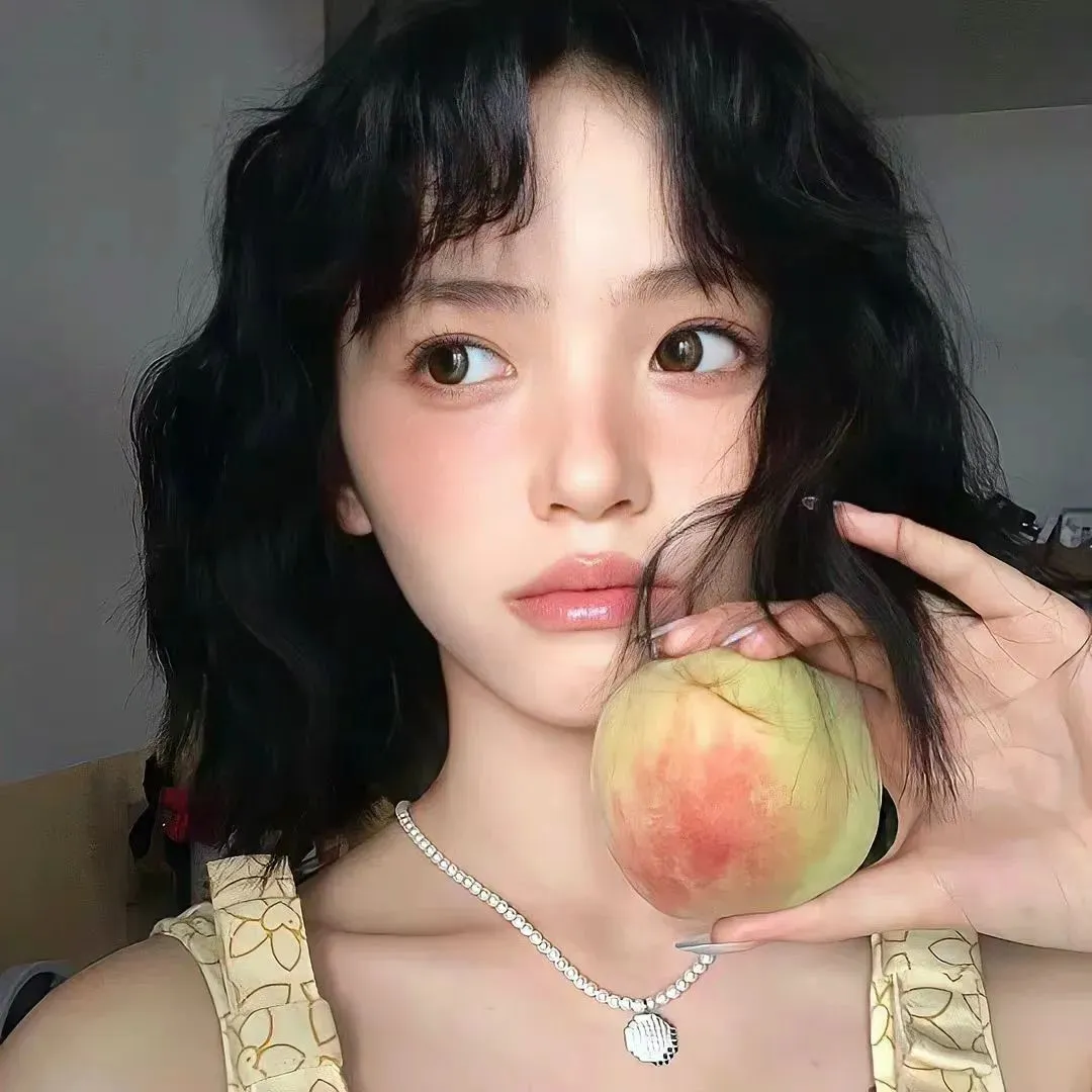 小婷的性泛滥日记h揭秘隐秘情爱日记背后的真实故事，令人震撼的私密往事