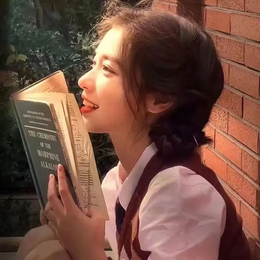 小婷的性泛滥日记h揭秘隐秘情爱日记背后的真实故事，令人震撼的私密往事