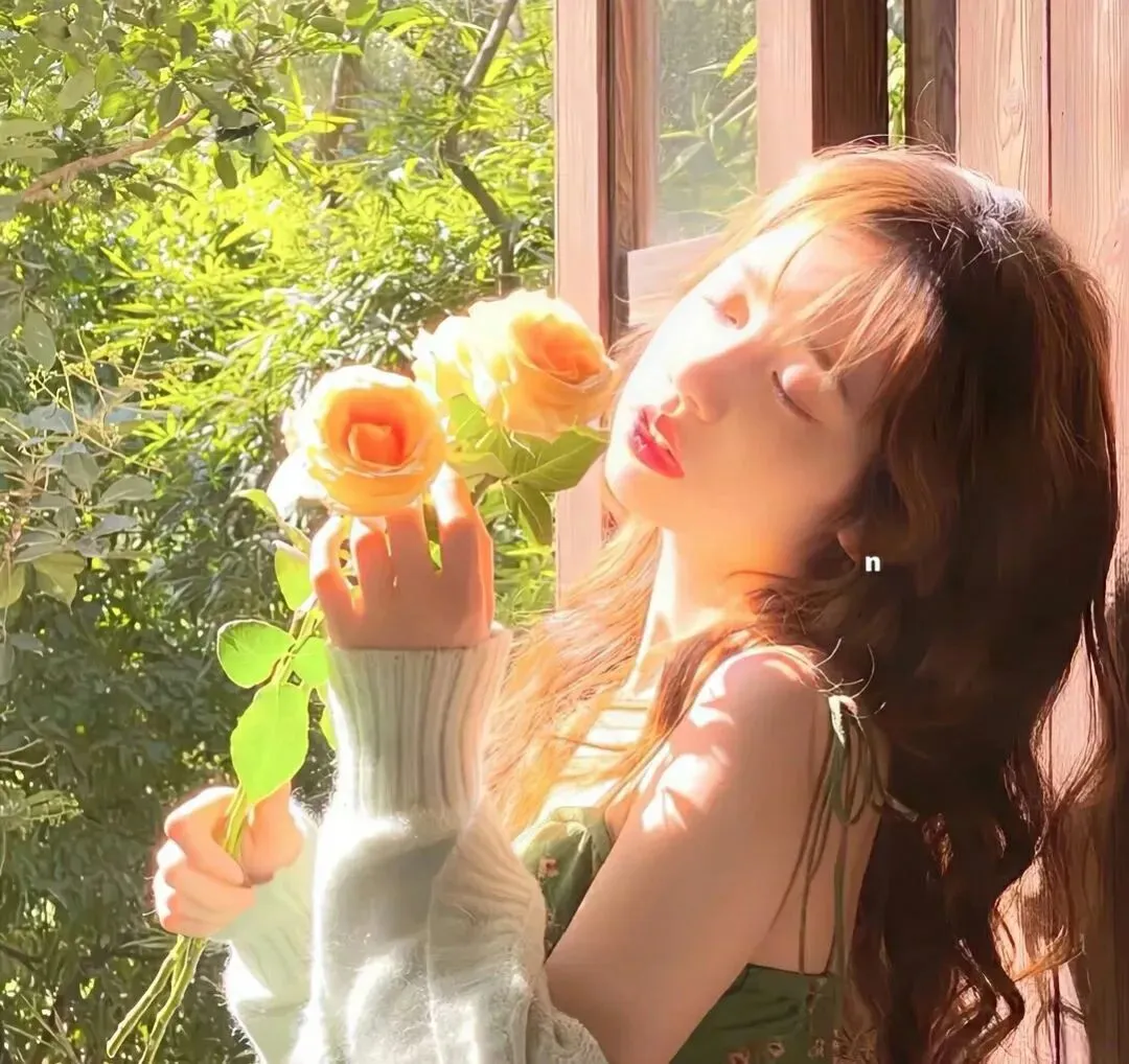 小婷的性泛滥日记h揭秘隐秘情爱日记背后的真实故事，令人震撼的私密往事