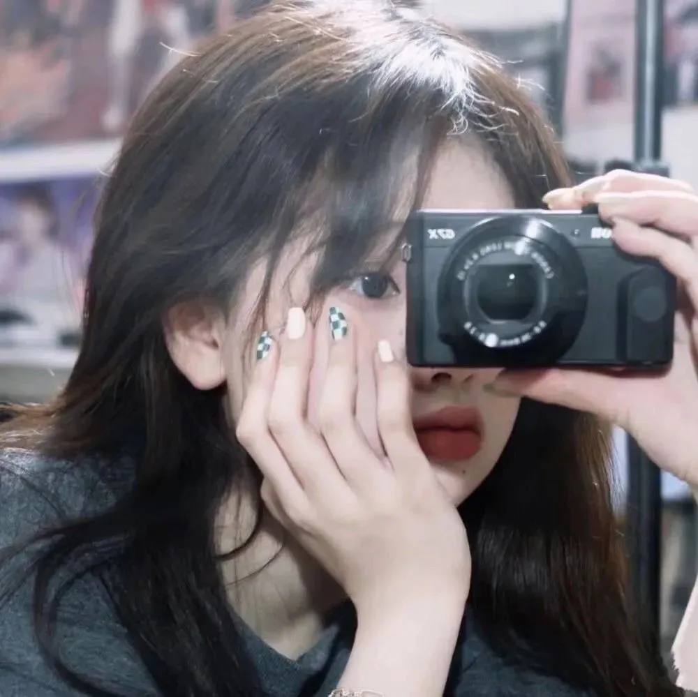 小婷的性泛滥日记h揭秘隐秘情爱日记背后的真实故事，令人震撼的私密往事